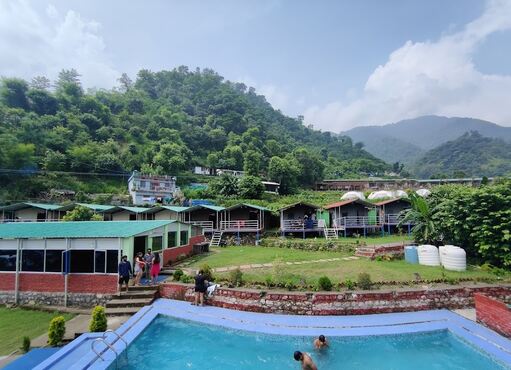 budget-camp-in-rishikesh