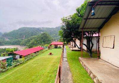 rishikesh-river-view-camp